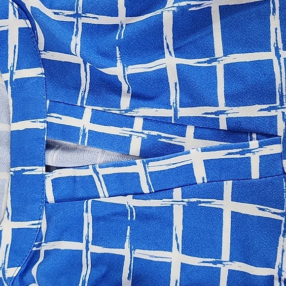 Cure bright blue white windowpane blouse split v cuffed sleeve Size Large NEW - Picture 7 of 9